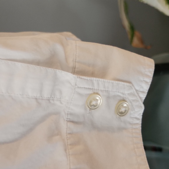 White cotton button down - Picture 4 of 8